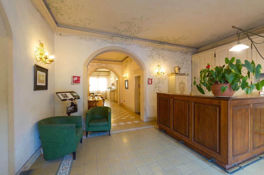 Hotel Moderno Пиза Екстериор снимка